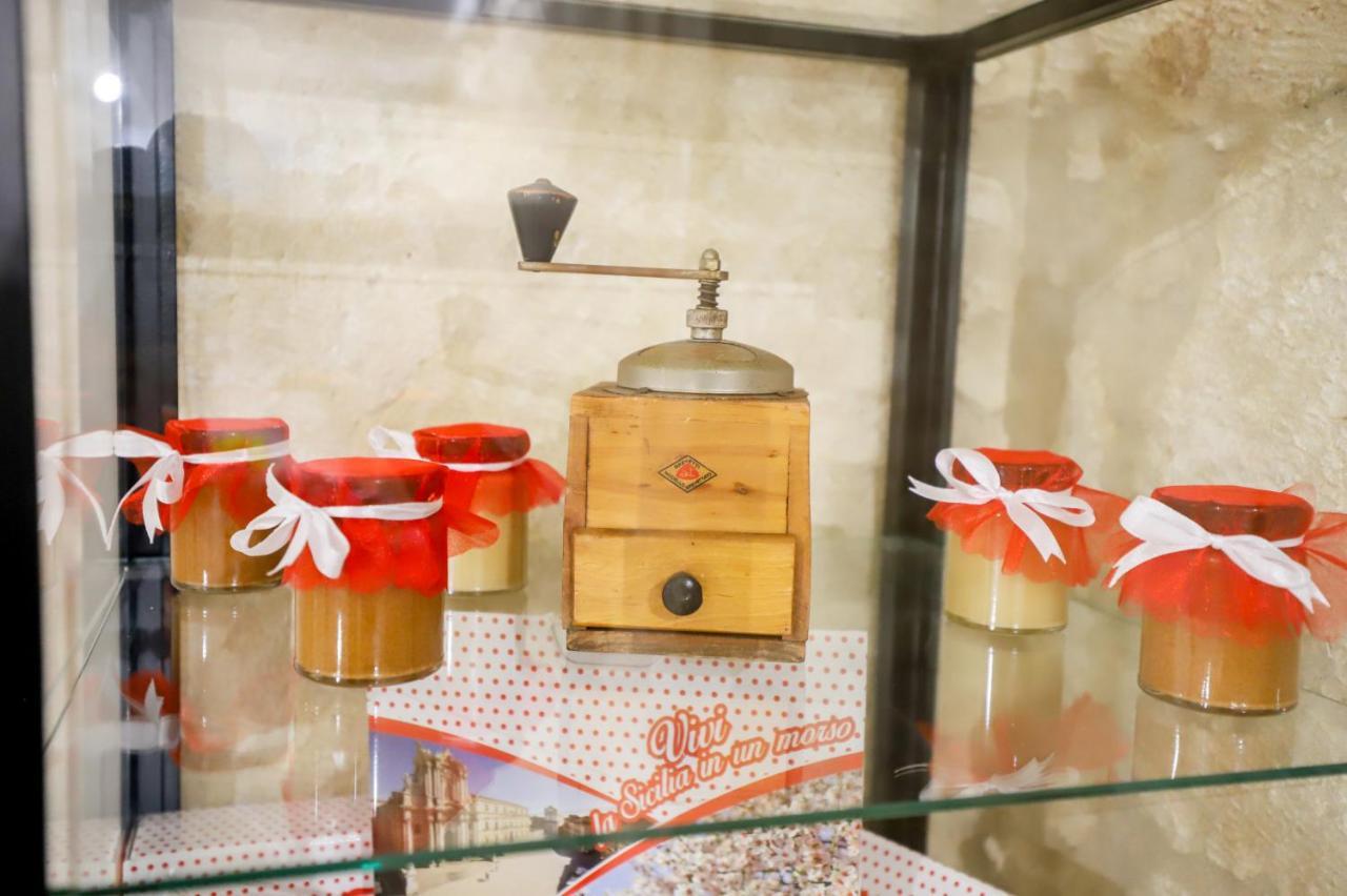 Bed and Breakfast La Sicilia In Un Sogno Сиракузы Экстерьер фото